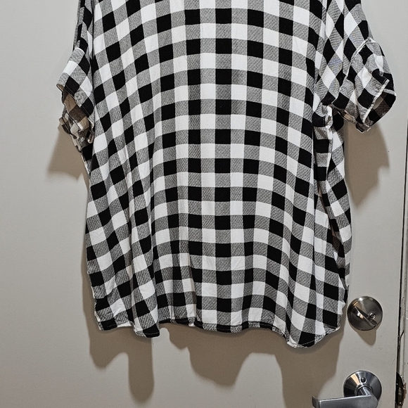 Sonnet James Oversized Top - Picture 3 of 8